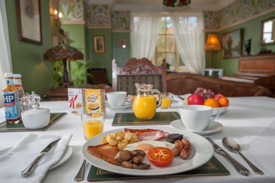 Bed and Breakfast Ardwyn House Llanwrtyd Wells Exterior foto